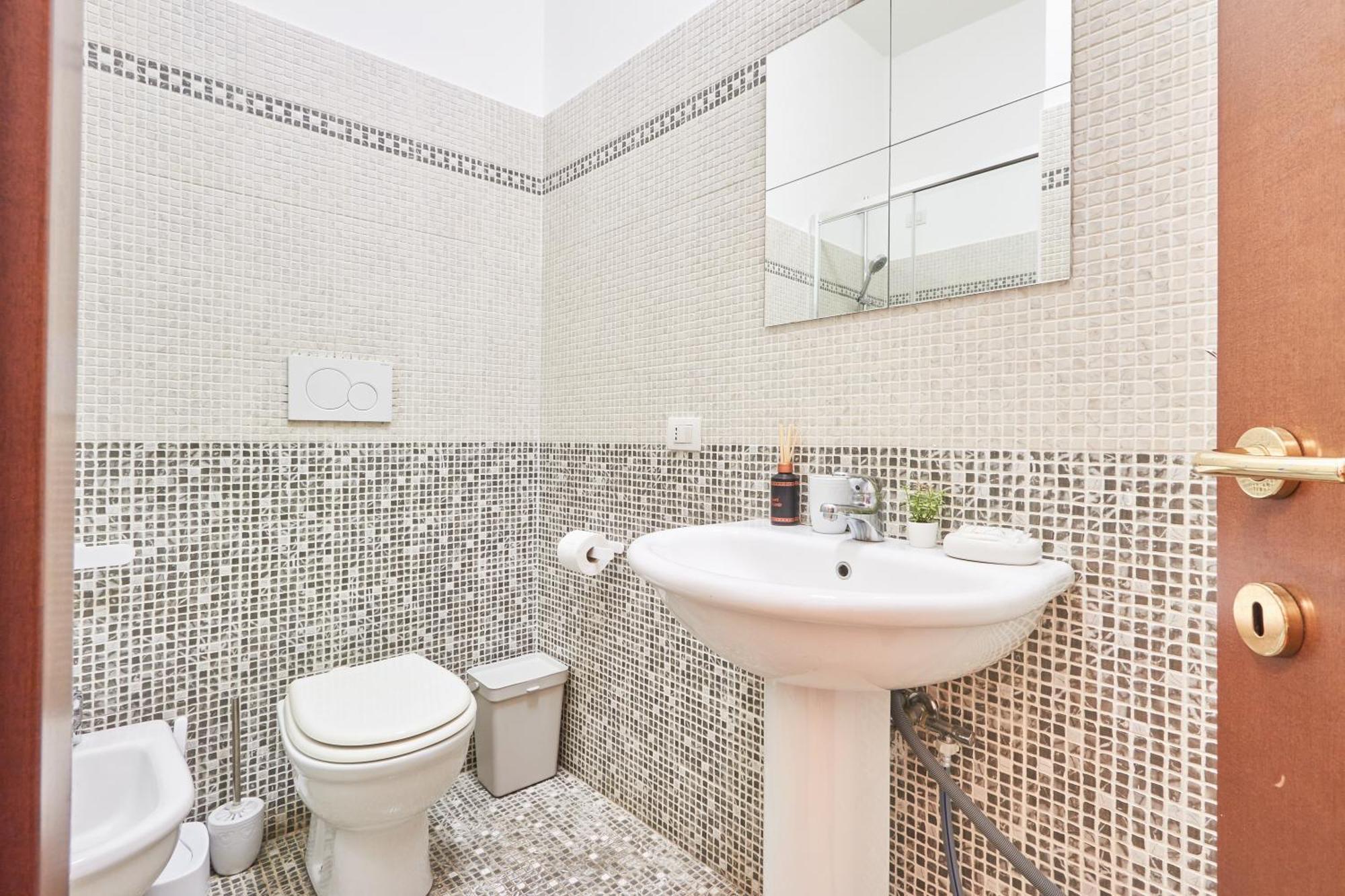 Easylife - Accogliente Monolocale Con Arredamento Minimal In Zona Stazione Appartement *