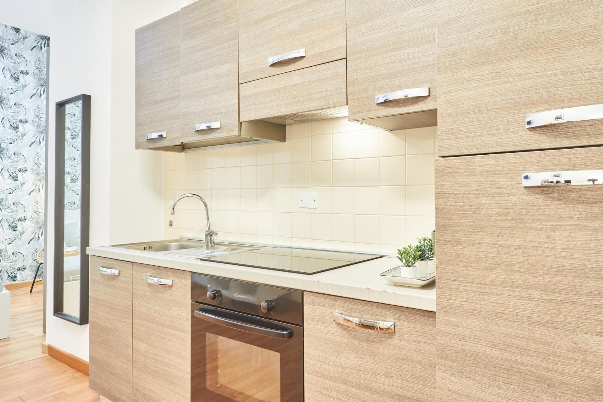 Appartement Easylife - Accogliente Monolocale Con Arredamento Minimal In Zona Stazione Milan