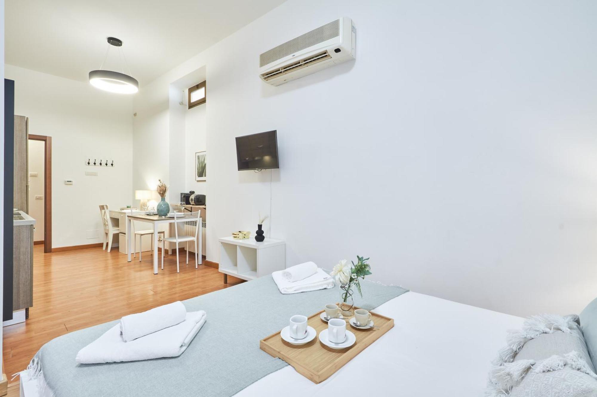 Appartement Easylife - Accogliente Monolocale Con Arredamento Minimal In Zona Stazione *