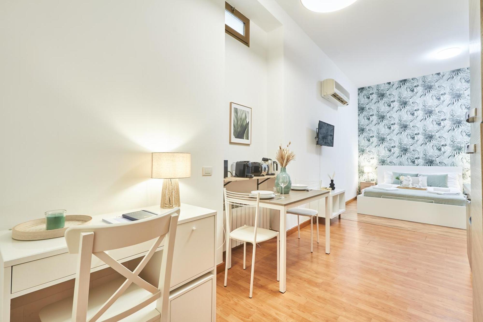 Easylife - Accogliente Monolocale Con Arredamento Minimal In Zona Stazione Appartement *